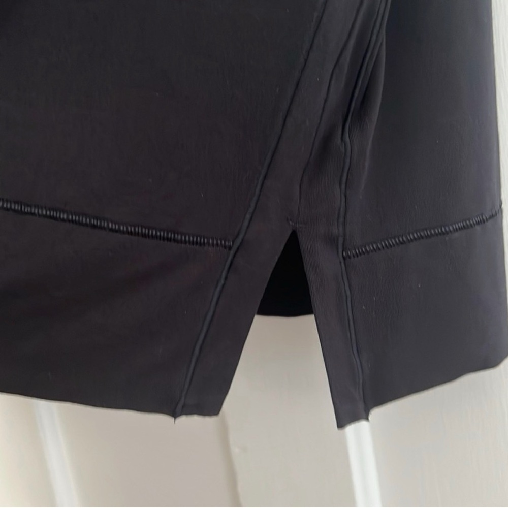 Athleta Relaxed Weekender Tee Black Size XL Oversized Tencel Modal - Picture 6 of 6